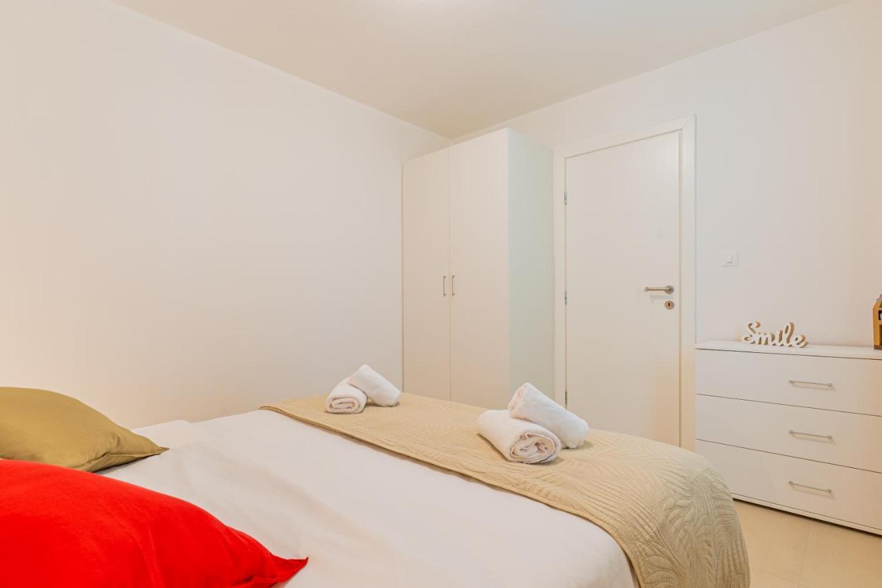 Apartments Lopari Нерезине Экстерьер фото