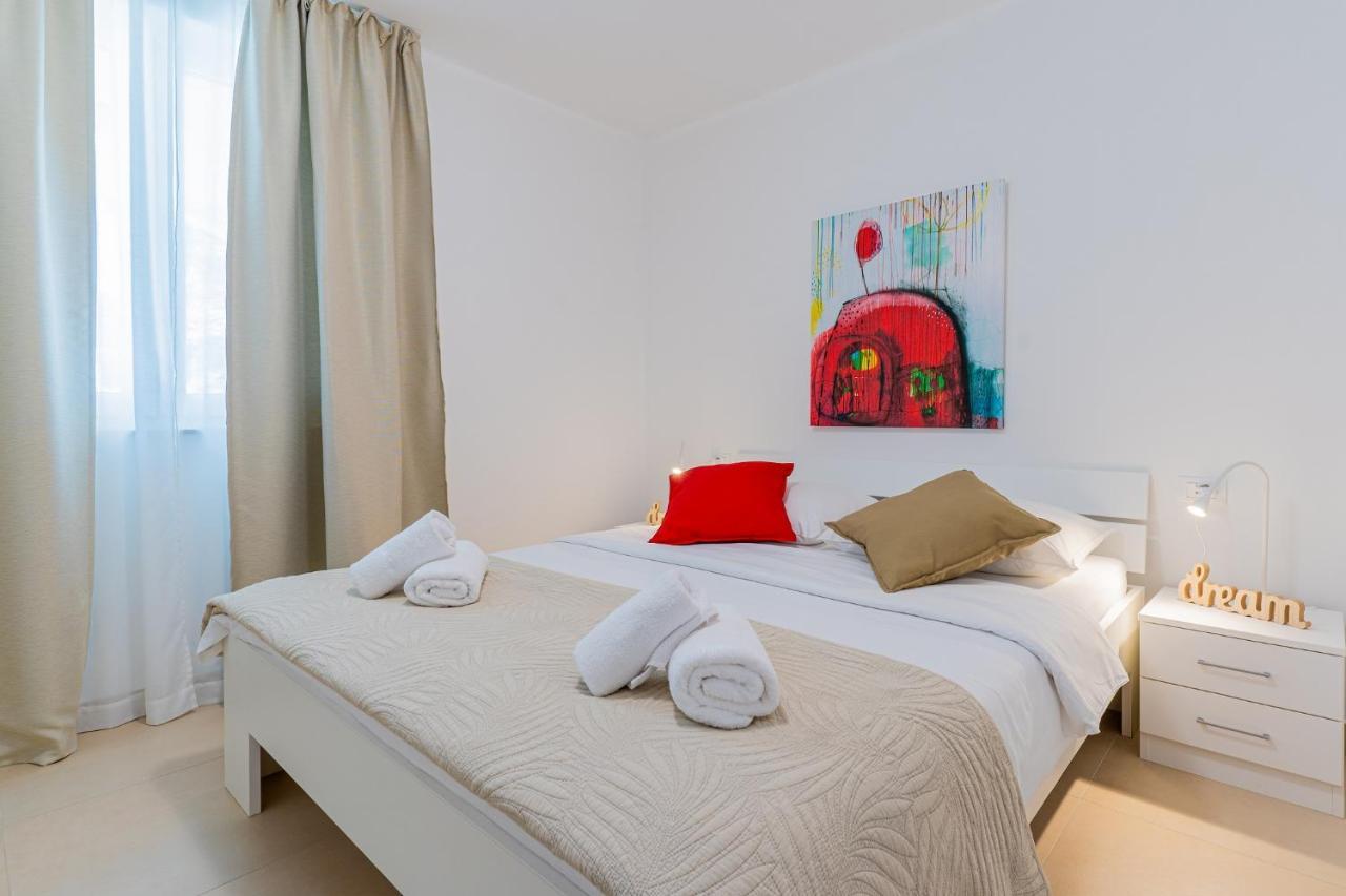 Apartments Lopari Нерезине Экстерьер фото