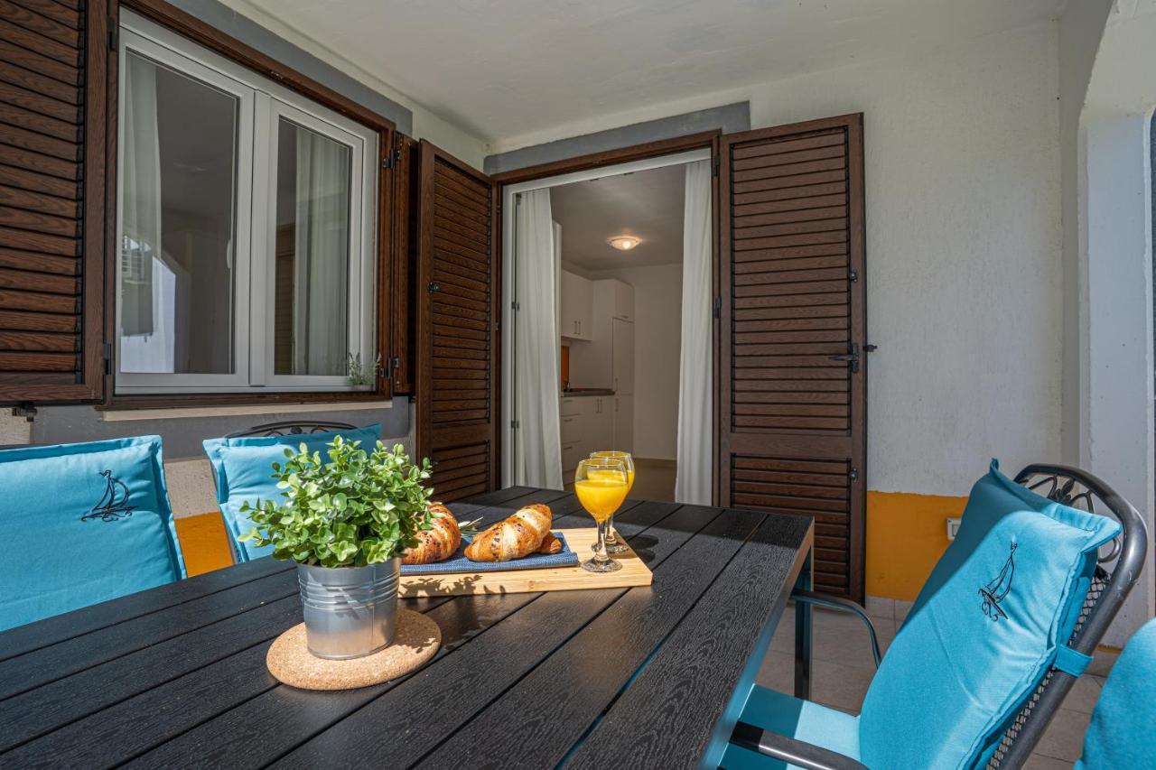 Apartments Lopari Нерезине Экстерьер фото
