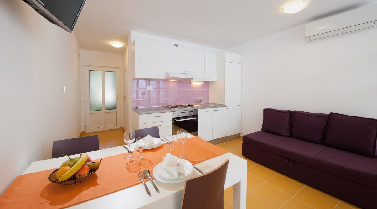 Apartments Lopari Нерезине Экстерьер фото